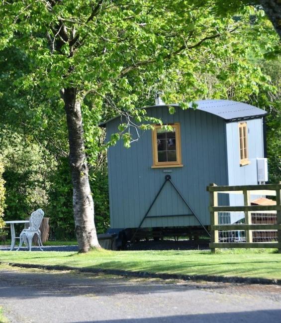 The Shepherds Hut Carmarthen Eksteriør bilde